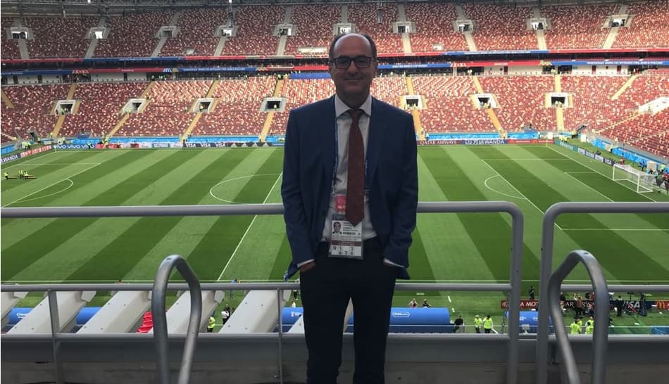 Simulações, uso de 'desafios' e lances interpretativos: Simon avalia o VAR