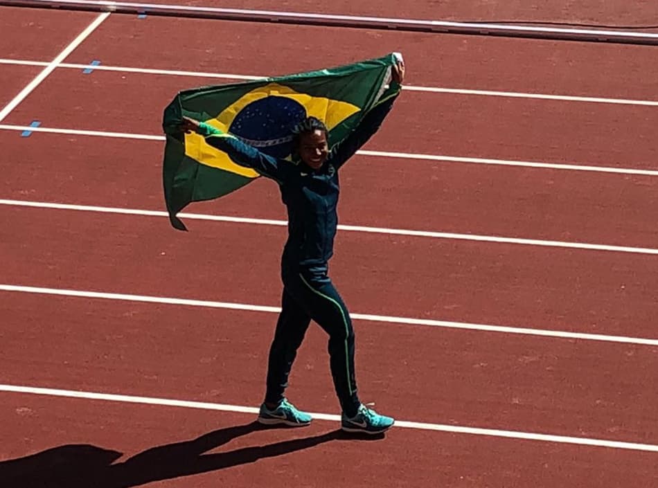 Mirieli Santos conquista prata no salto triplo do Mundial Sub-20