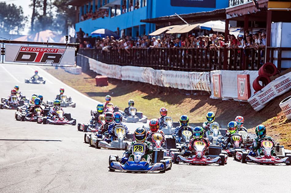 Começaram as corridas da segunda fase do Brasileiro de Kart
