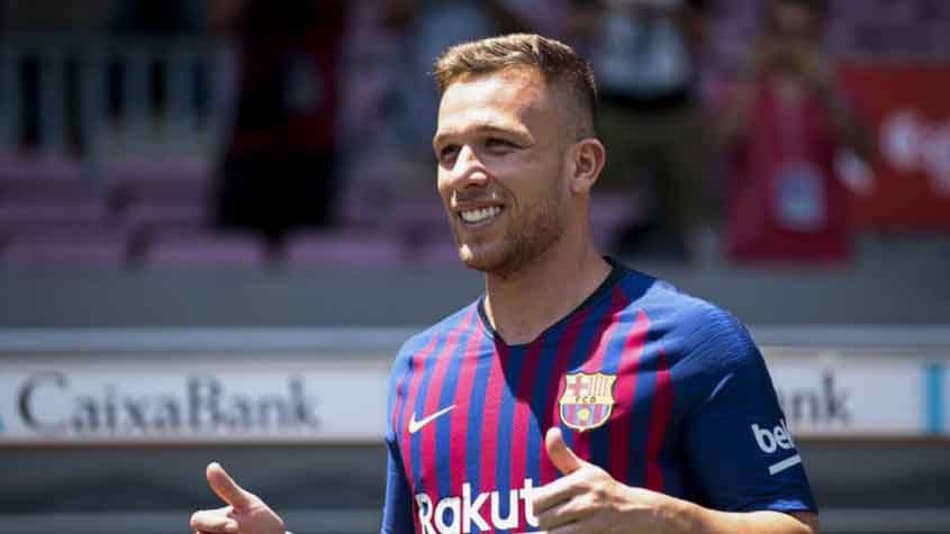 Números da Bola: Arthur se torna o 25º brasileiro a marcar um gol pelo Barcelona