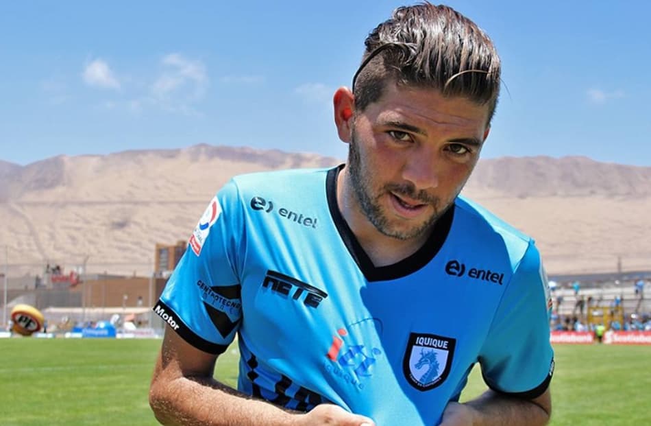 Meia Diego Torres deixa Deportes Iquique e acerta com Chapecoense