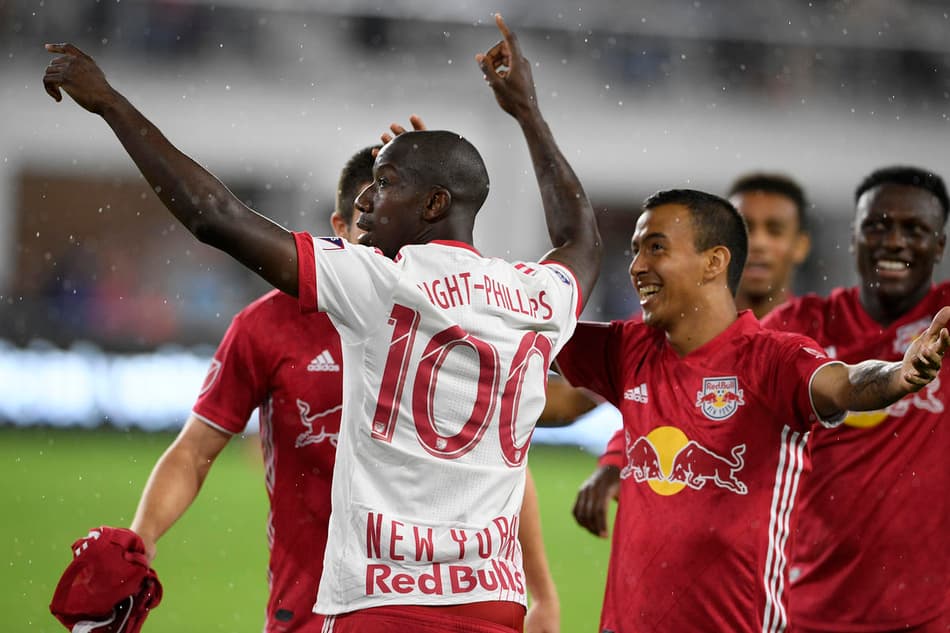 Recorde em NY, hino à capela e “replay” em LA: A agitada noite na MLS