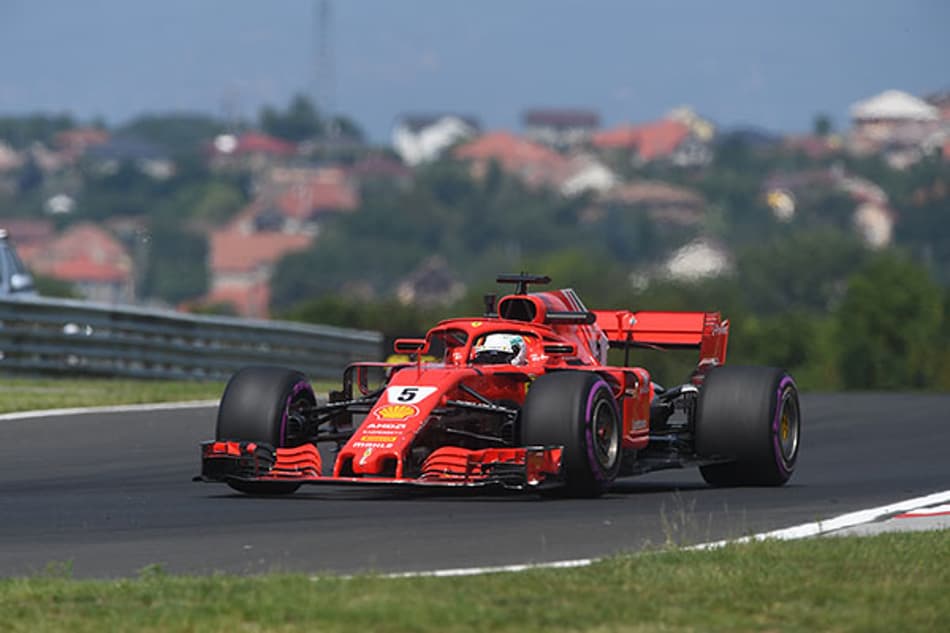 Vettel não acredita que a Ferrari vai implodir