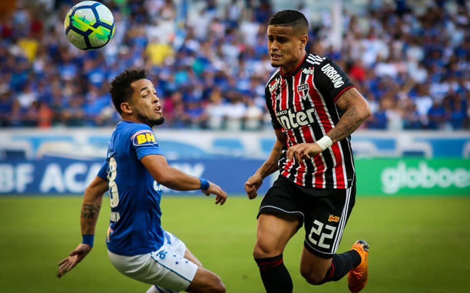 Números da Bola: Estatísticas de Cruzeiro 0x2 São Paulo