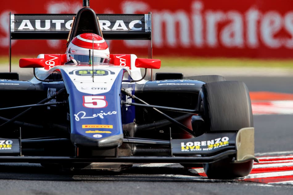 Pedro Piquet volta a acelerar pela temporada da GP3 depois das férias no verão europeu