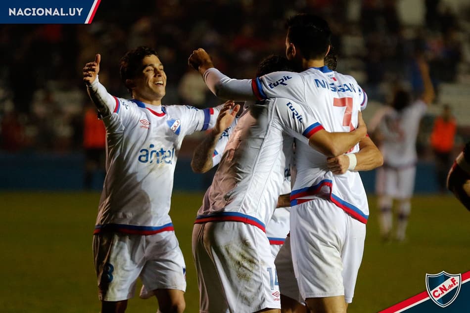 Nacional e Wanderers dividem a ponta do Clausura Uruguaio