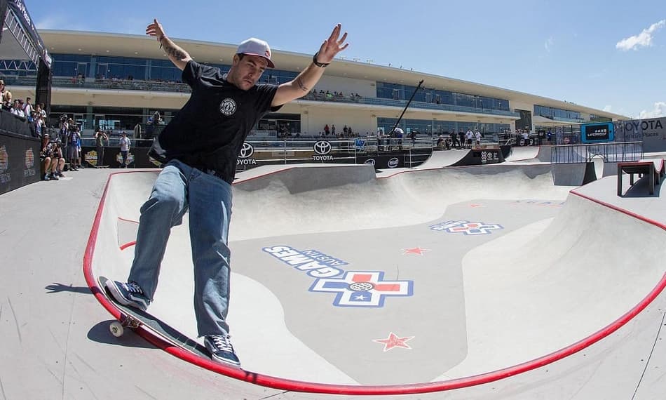 Pedro Barros conquista o segundo lugar na etapa de vans park nos EUA