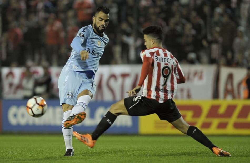 Jogadores do Grêmio analisam derrota e confiam na reação dentro de casa
