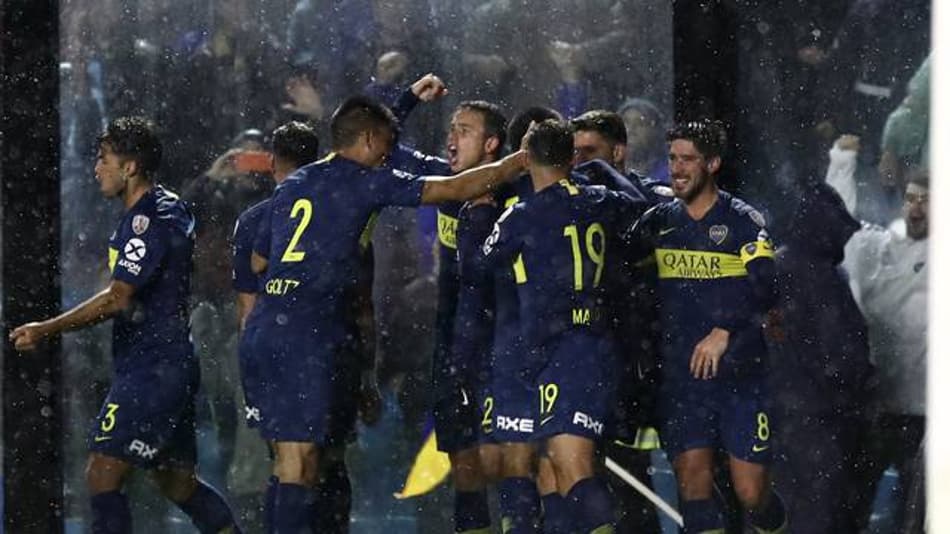Boca mostra força, vence Libertad por 2 a 0 e sai na frente no duelo