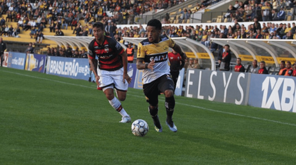 Com quatro expulsos, Criciúma e Atlético-GO empatam na série B