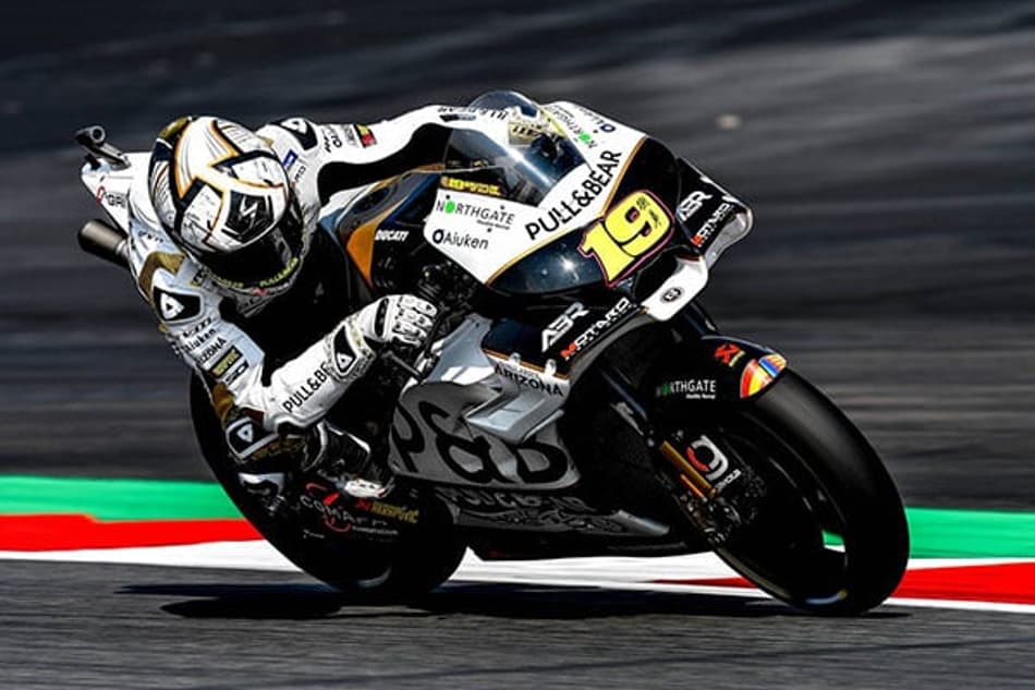 Álvaro Bautista cotado para correr no Superbike