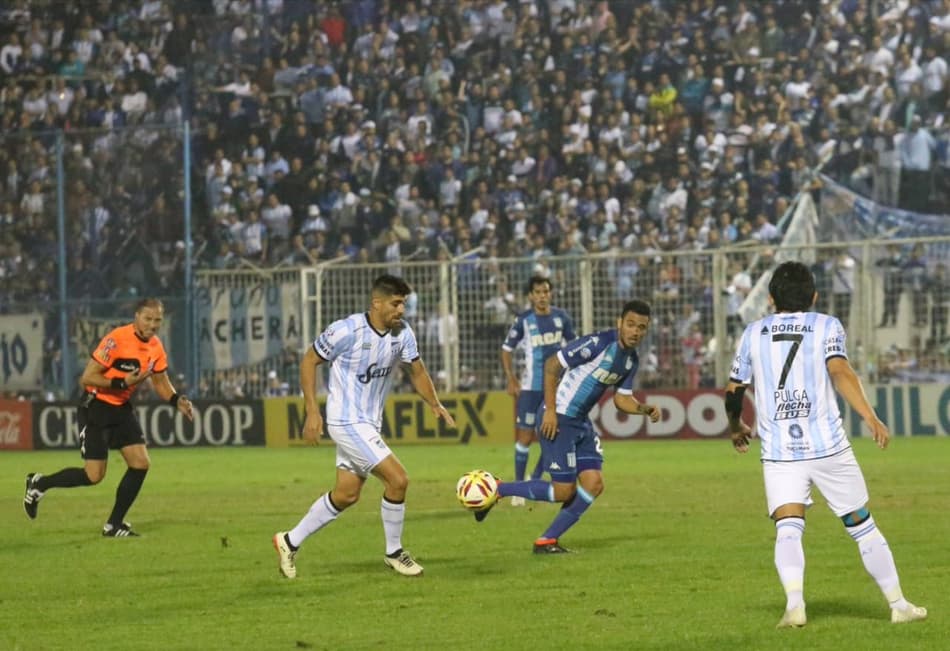 Em jogo emocionante, Tucumán e Racing empatam no encerramento da 1ª rodada da Superliga Argentina