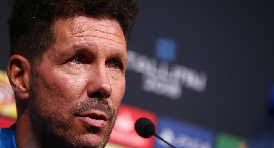 Vice-presidente da AFA sugere nova investida por Diego Simeone