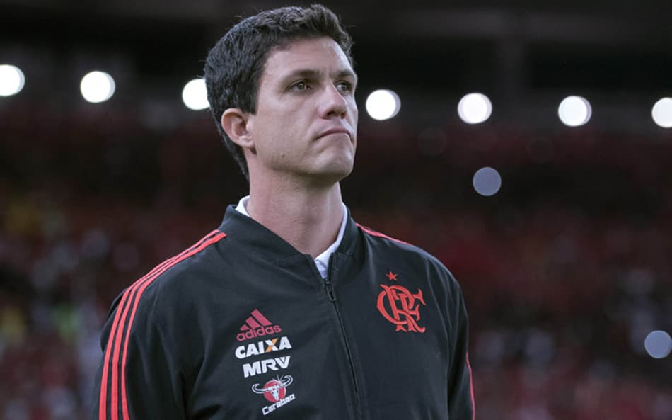 Barbieri elogia atuação do Flamengo e não enxerga favorito na semifinal