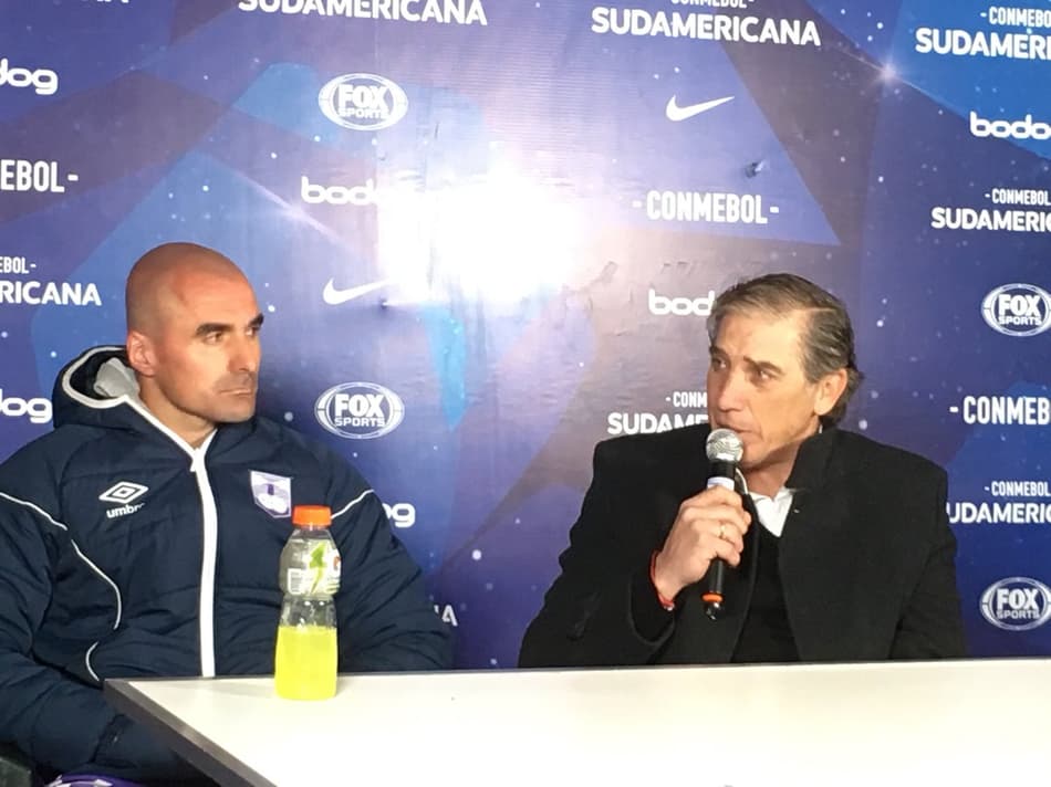 Técnico do Defensor sobre eliminação: “Esse tipo de derrota dói”