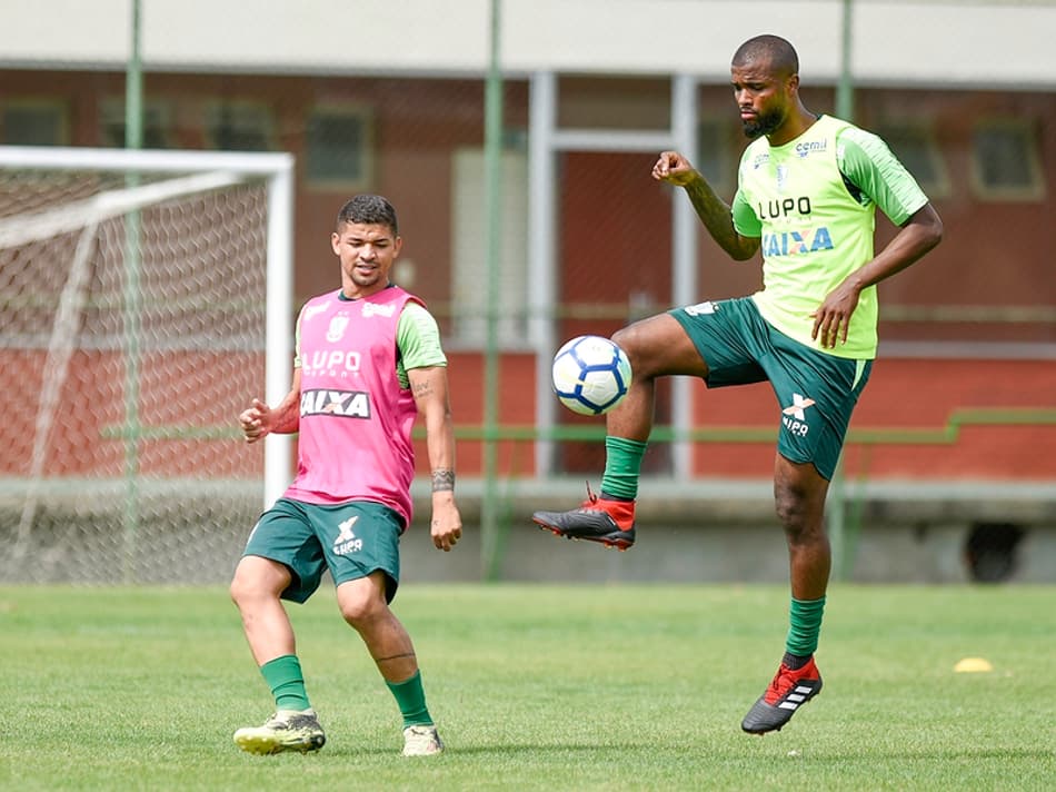 Triunfo sobre o Flu pode colocar o América-MG entre os 10 do BR