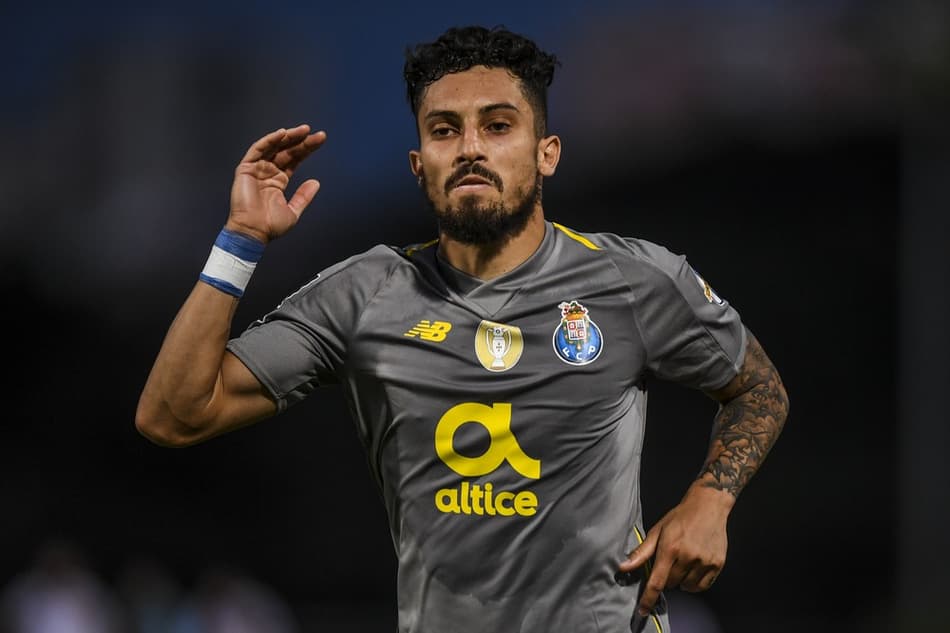 Porto sai na frente, sofre empate, mas vence Belenenses nos acréscimos