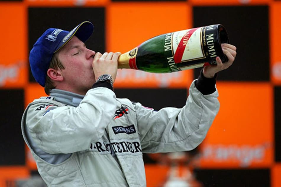 F1: Kimi Raikkonen bebeu por 16 dias seguidos entre corridas