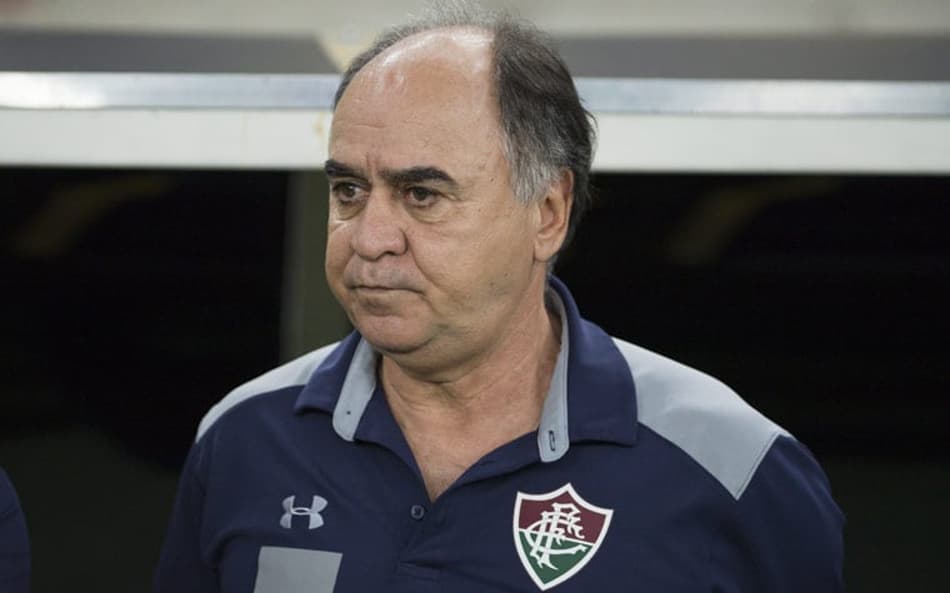 Marcelo Oliveira celebra vitória, mas cobra: ‘Poderíamos ter matado o jogo’