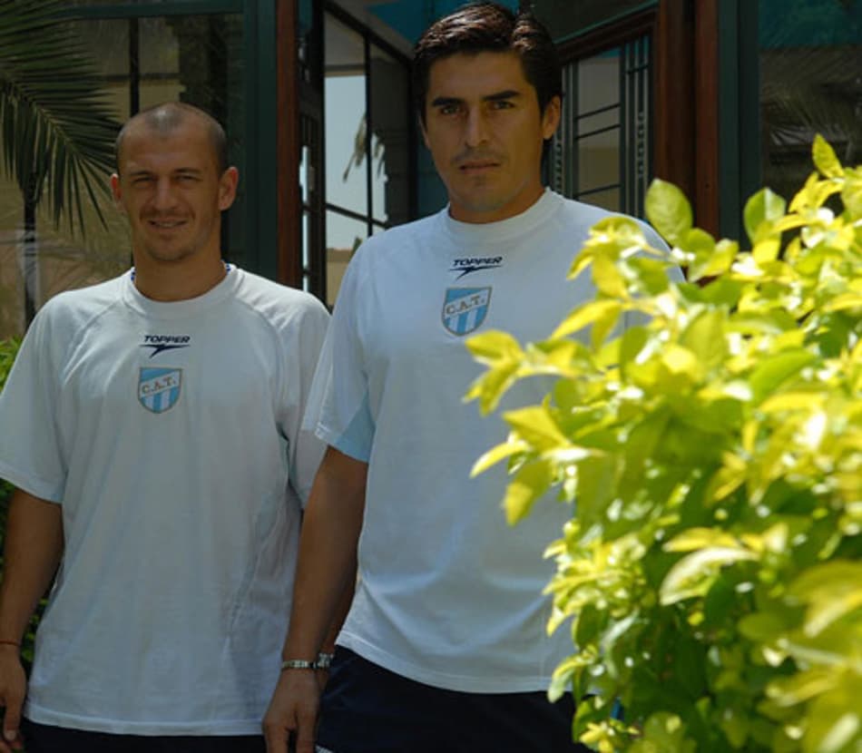 Universitario Sucre anuncia quarto técnico diferente na temporada