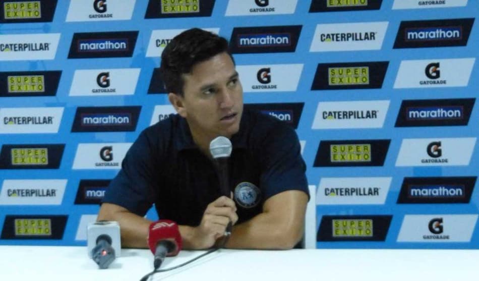 Técnico do Guayaquil City nega chance de pedir sua saída do clube