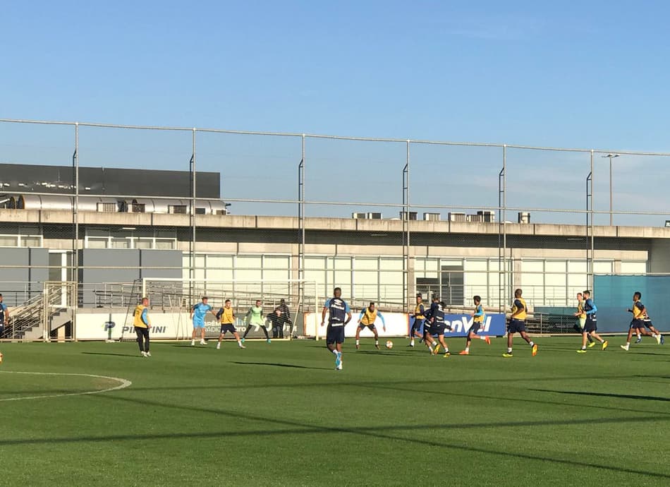 Grêmio realiza último treino antes de duelo na Libertadores