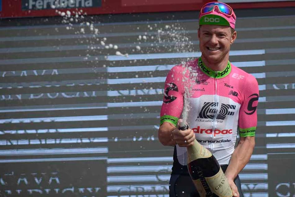 Clark vence etapa da Volta da Espanha e Molard é o novo líder