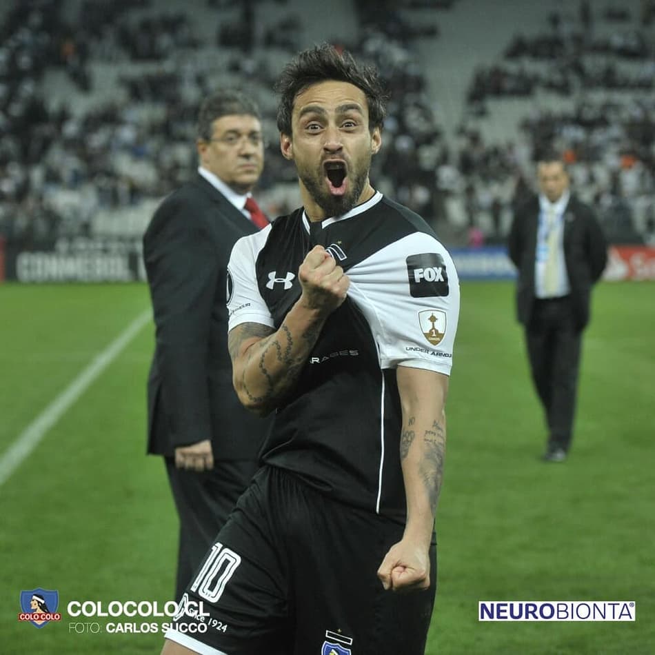 Valdivia torce para encarar o Palmeiras e garante que vai comemorar gol