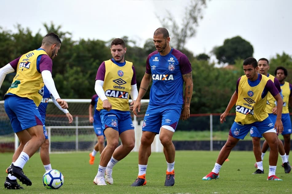 Nilton admite: "Uns 40% do gol pode ser dado pra mim"