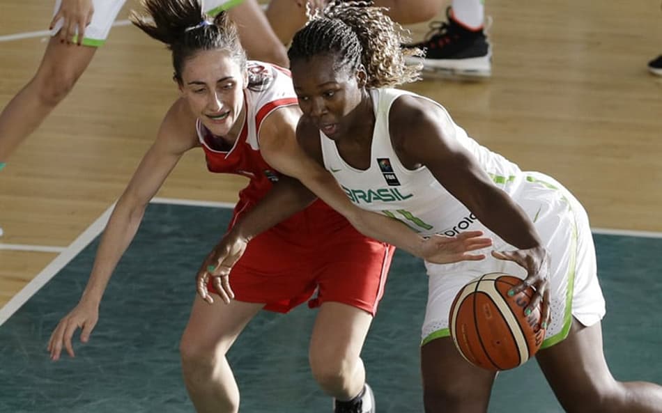Brasil vence o Chile e avança em 1º lugar no Sul-Americano de basquete