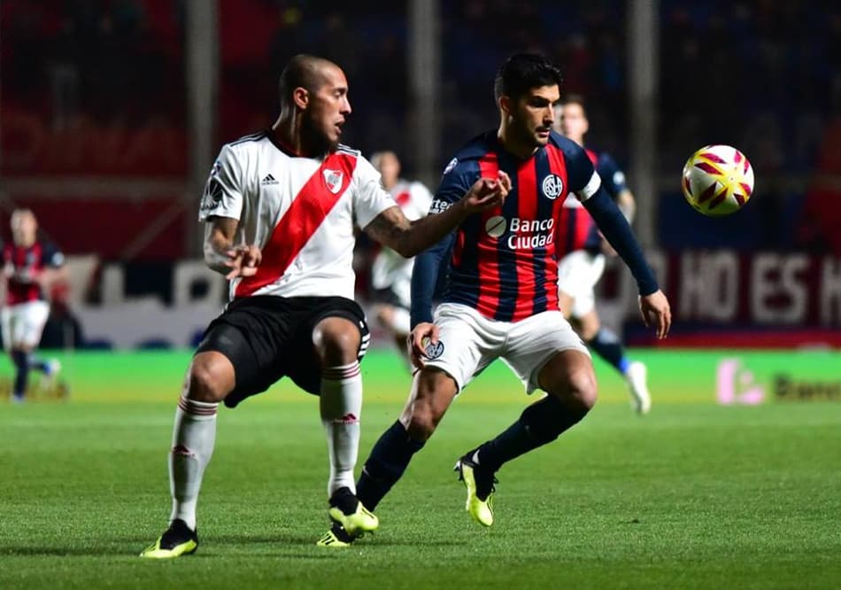 Quatro jogos formaram o sábado de Superliga Argentina