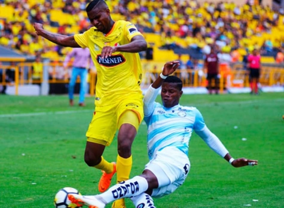 Barcelona é derrotado em casa e Macará divide a liderança no Equador