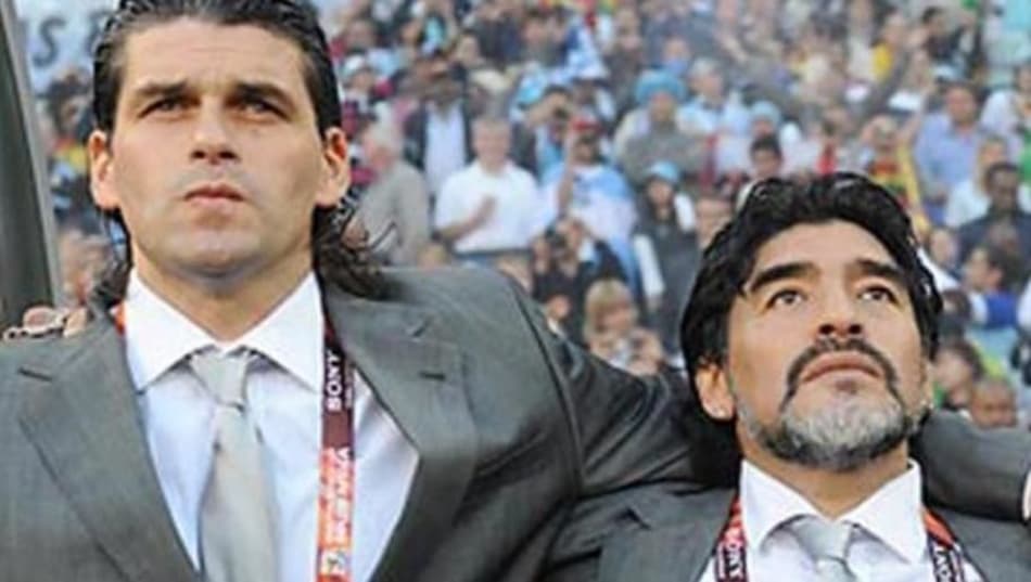 Ex-Palmeiras e Flamengo vai processar Maradona; Entenda