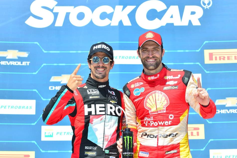 Stock Car em Cascavel coroa Lucas di Grassi e Átila Abreu em corridas cheias de emoção