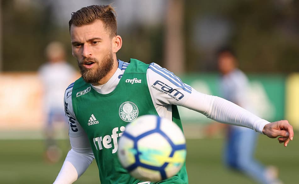 Felipão, boa fase e ofertas recusadas: Lucas Lima quer ser feliz no Verdão