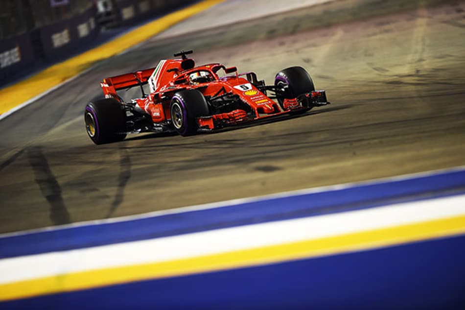 Vettel: Pole-position de Hamilton não reflete o verdadeiro desempenho