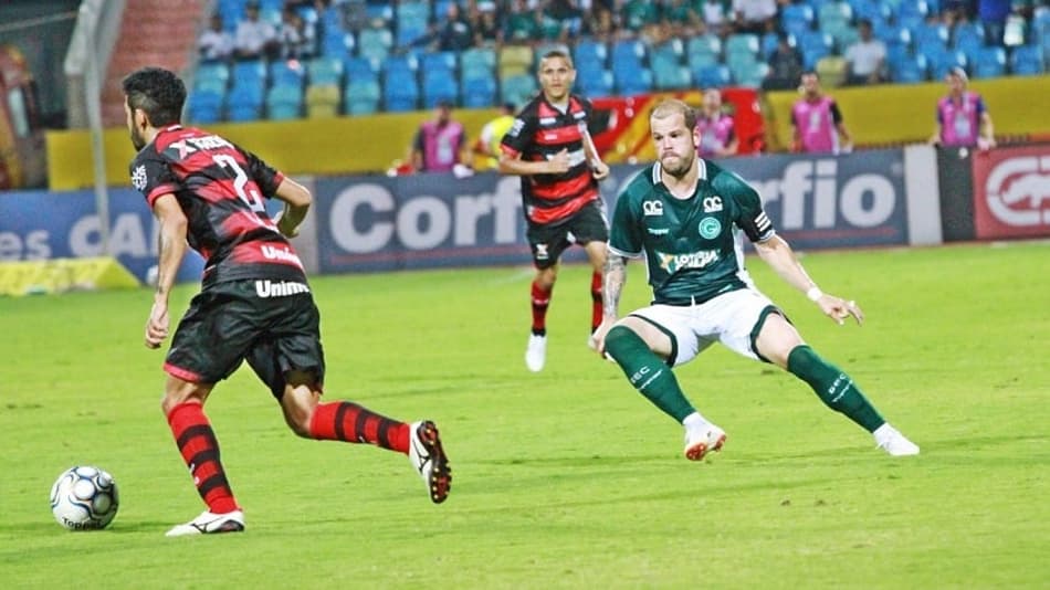 Com objetivos distintos, Goiás e Ponte se enfrentam nesta sexta na Série B