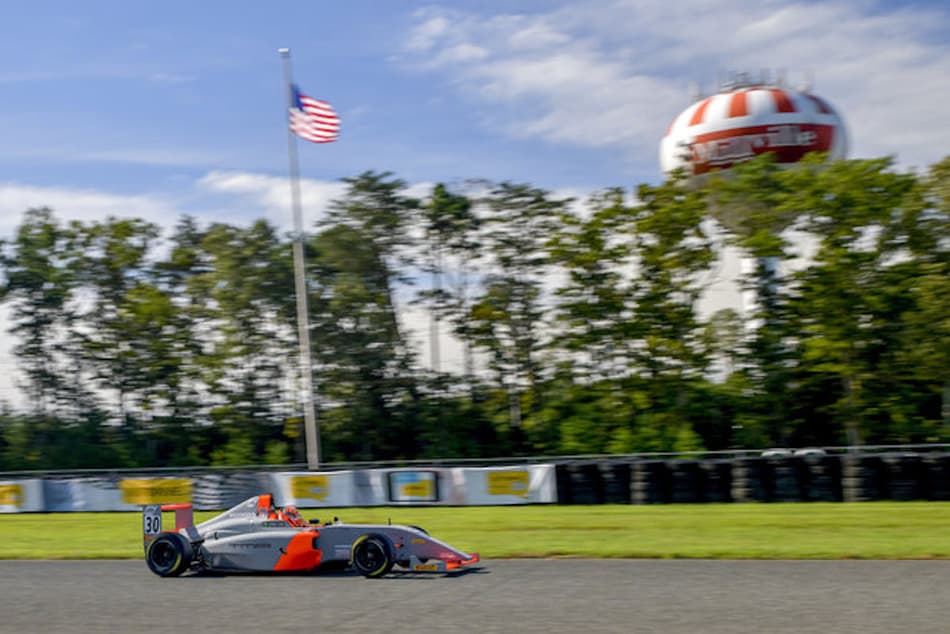 Arthur Leist tem seu melhor final de semana em ano de estreia na F4 norte-americana
