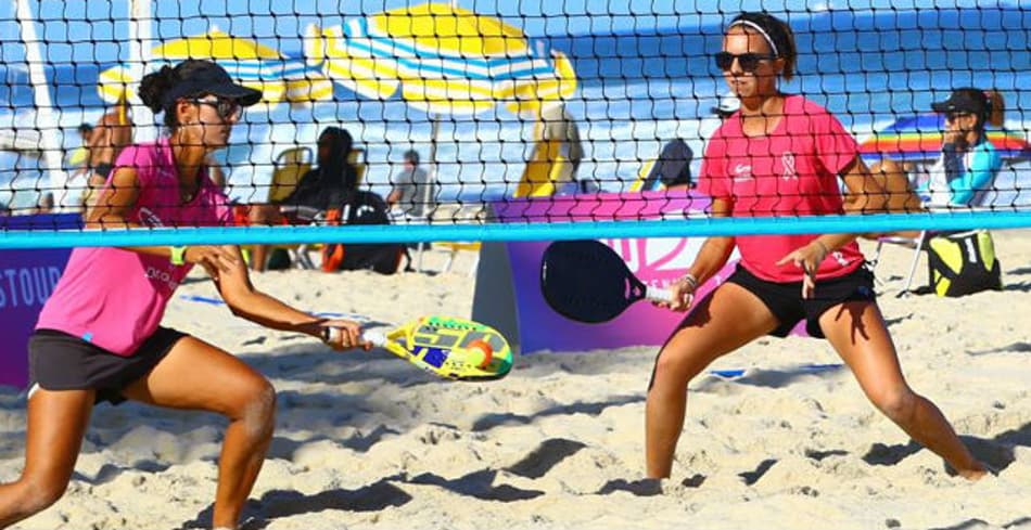 Joana Cortez e Lorena Melo no Rio Beach Tennis Tour