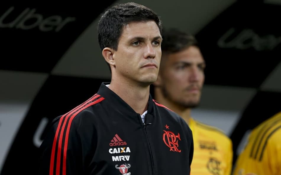 Barbieri fala sobre futuro no Flamengo: ‘Decisão é da diretoria’