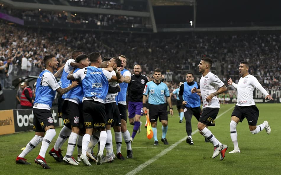 Xodó e agora herói da Fiel, Pedrinho comemora vitória: ‘Corinthians é isso’