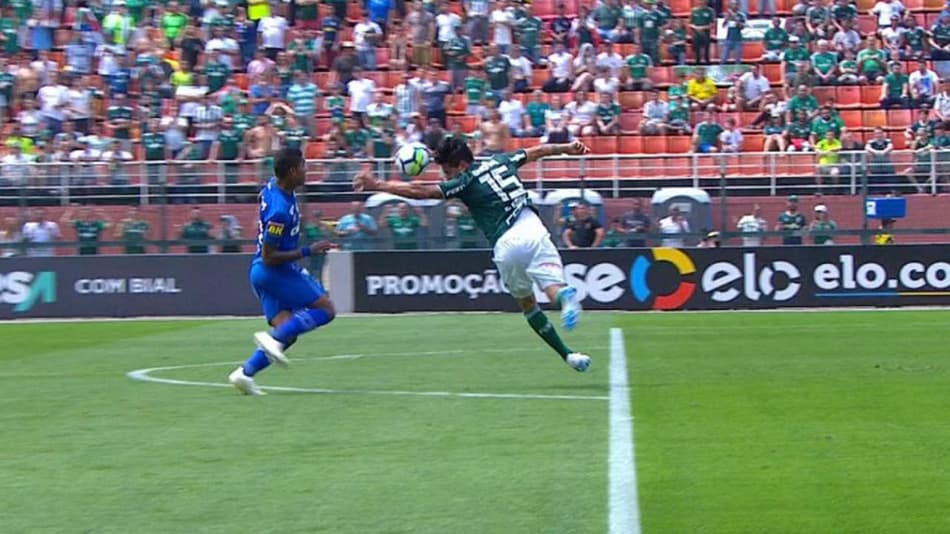 Erro da arbitragem em jogo do Cruzeiro liga sinal de alerta no Boca Juniors