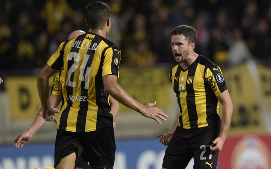 Peñarol garante título no Clausura Uruguaio; Nacional de olho na Sul-Americana