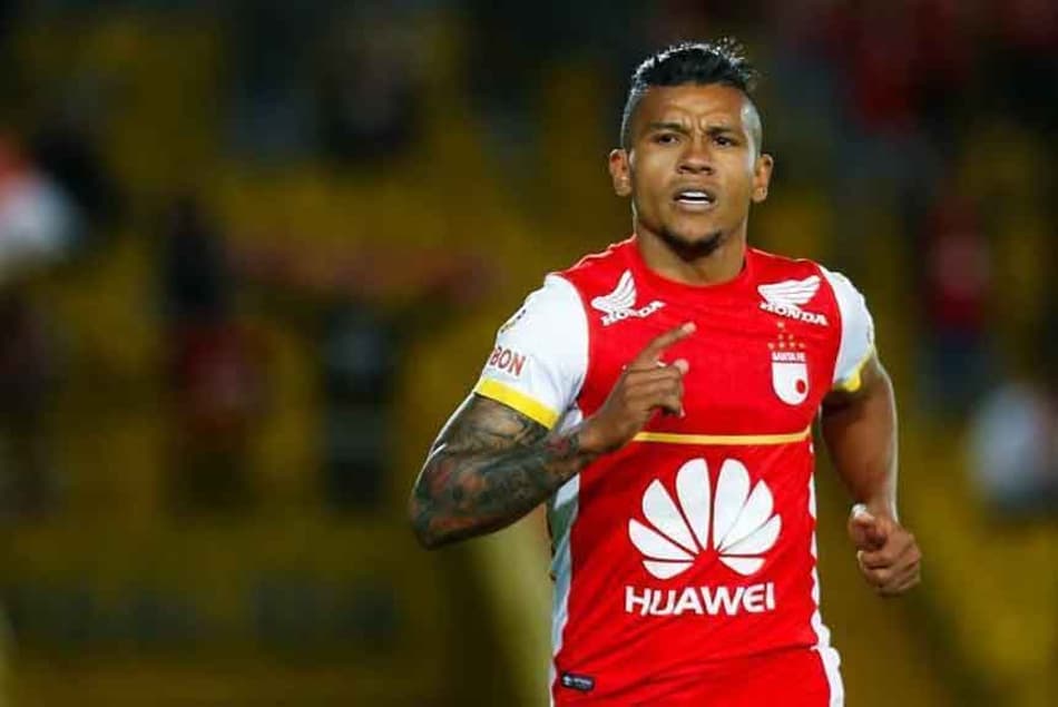 Racing quer artilheiro da Libertadores para o comando de ataque