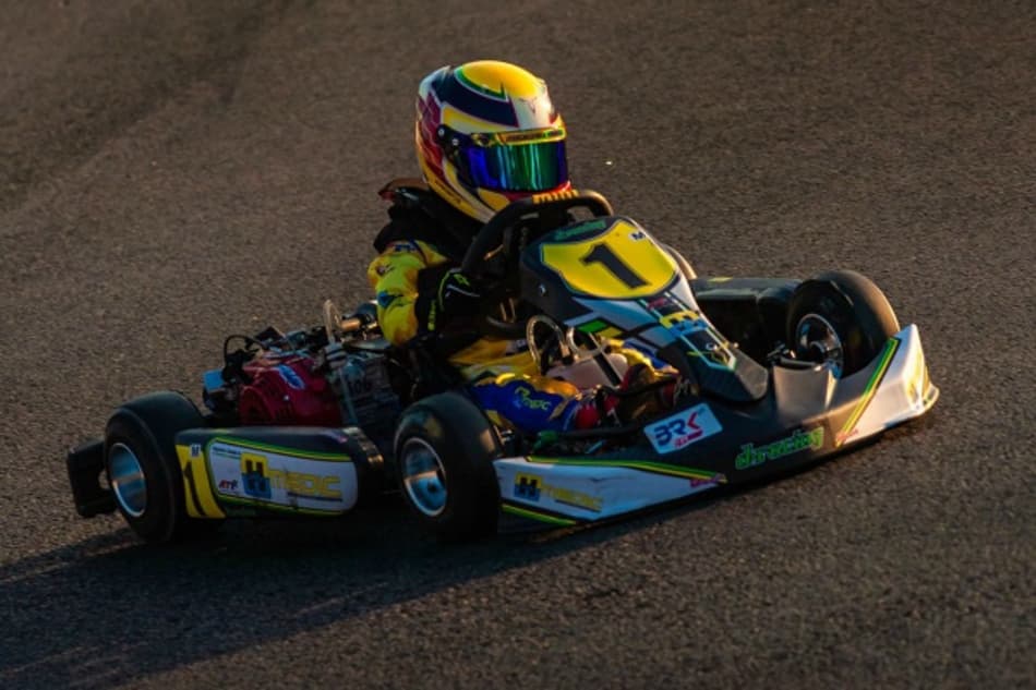 Fã de Lewis Hamilton, Augustus Toniolo inicia carreira no kart aos 7 anos com 17 pódios em 20 GPs