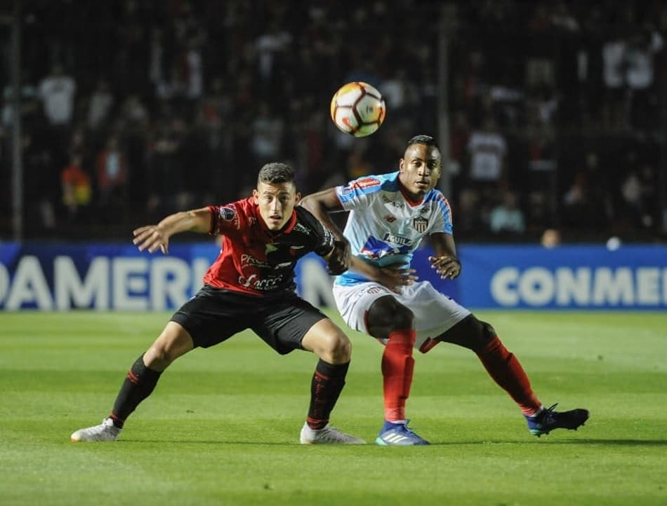 Sul-Americana: Algoz do São Paulo, Colón visita o Deportivo Municipal