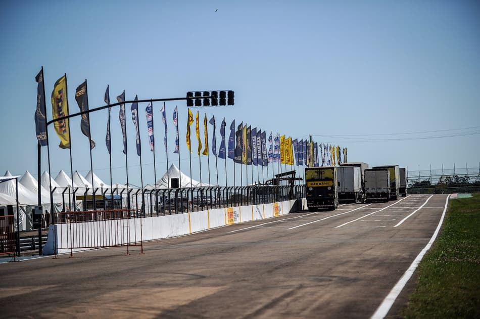 Copa Truck e Mercedes-Benz Challenge com bons grids para etapa de Rivera