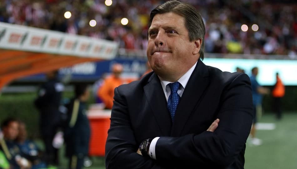 E os brasileiros? Técnico mexicano afirma que briga com argentinos por posto de maior da América