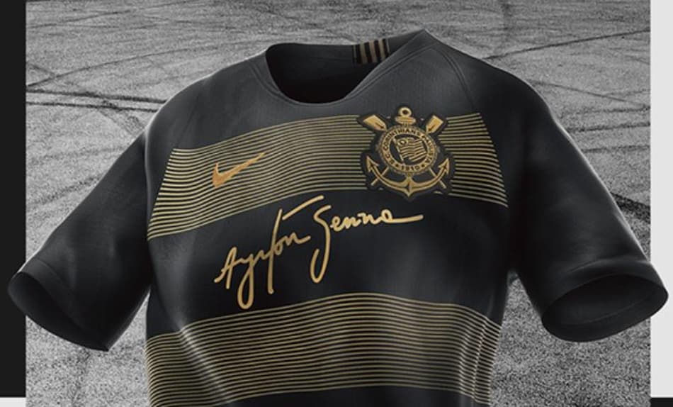 Camisa 3 do Corinthians, com homenagem a Ayrton Senna, é sucesso de vendas