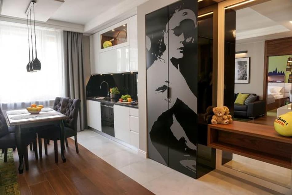 Radwanska inaugura hotel com temática de suas conquistas em Cracóvia